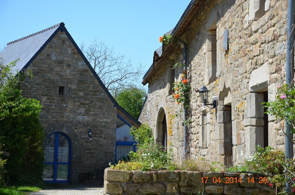 A La Ferme De Kervihern Locoal-Mendon エクステリア 写真